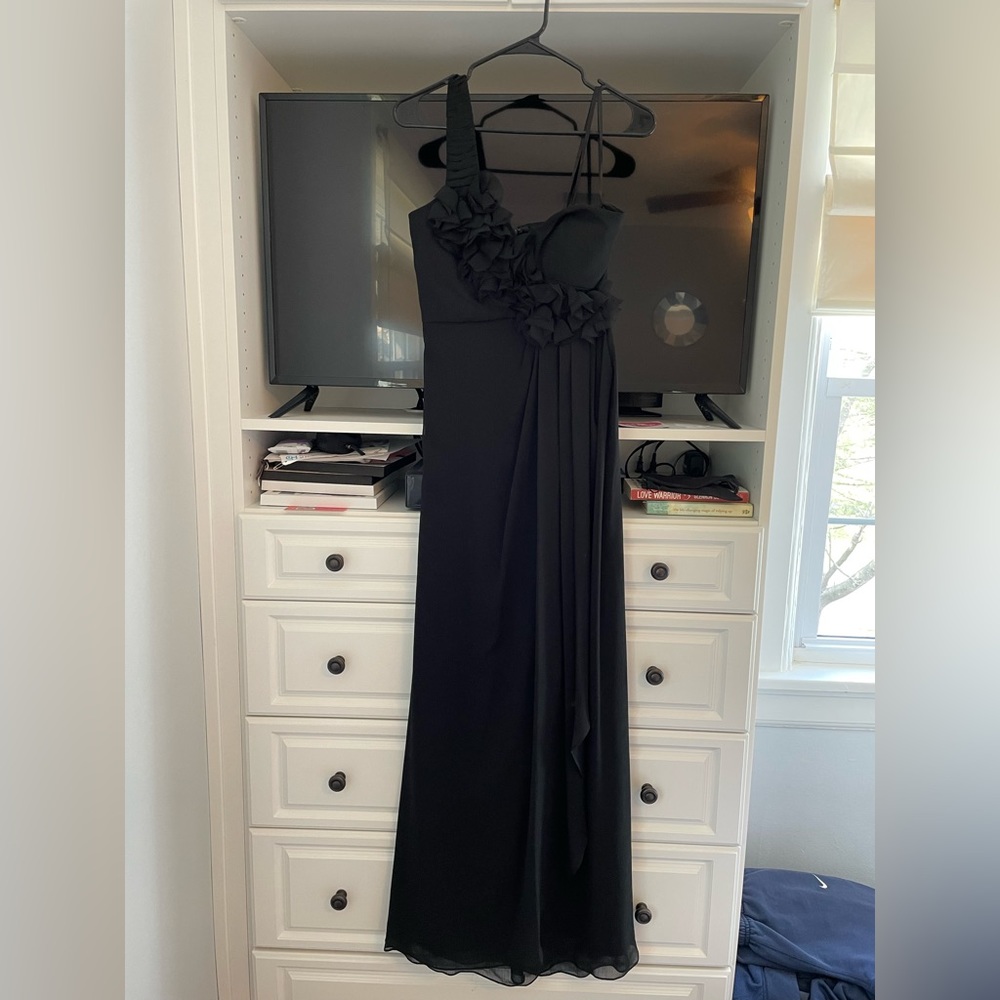 Max & Cleo, long black chiffon formal gown, size 4.
